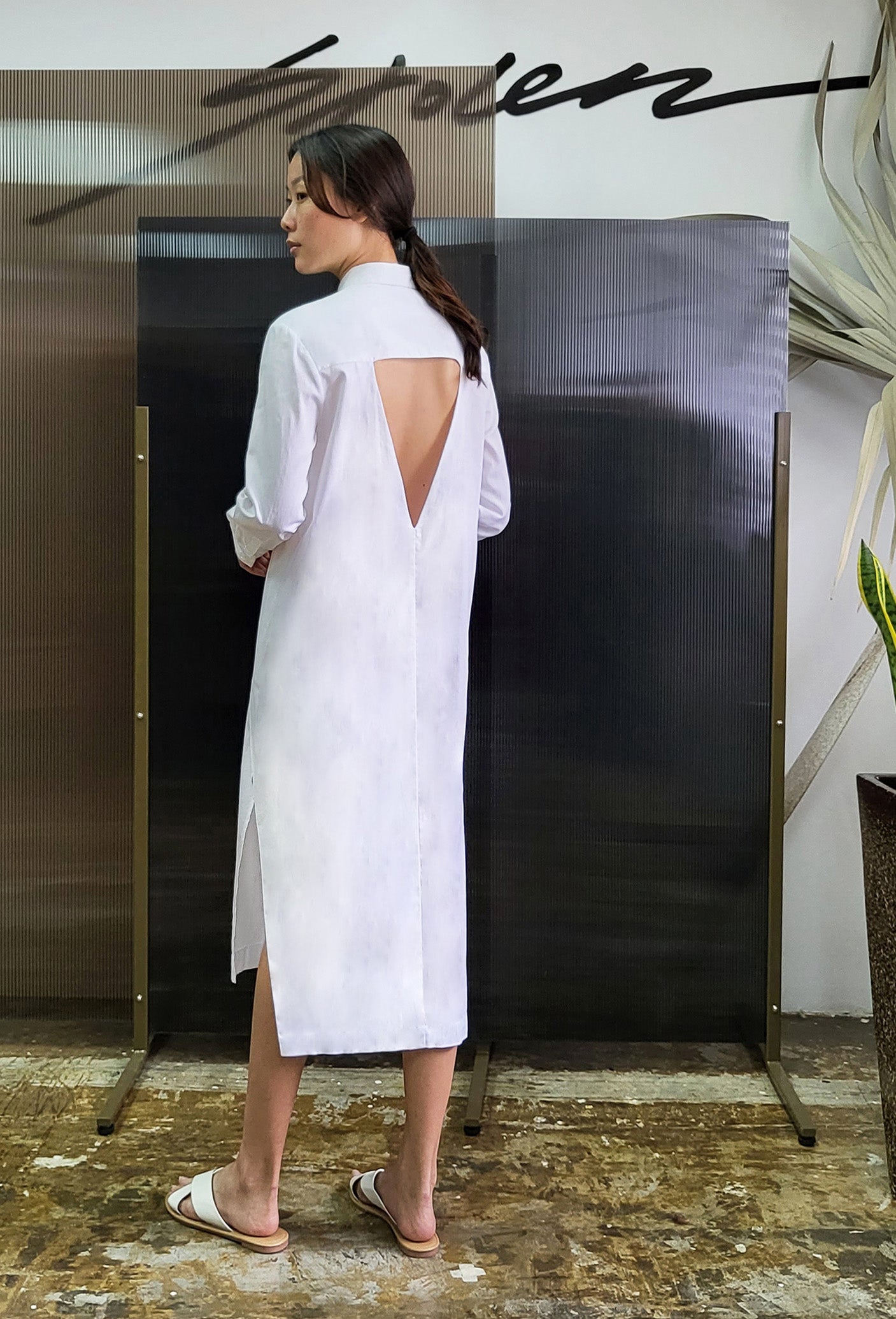WHITE 016