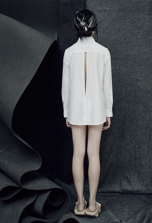 WHITE 001