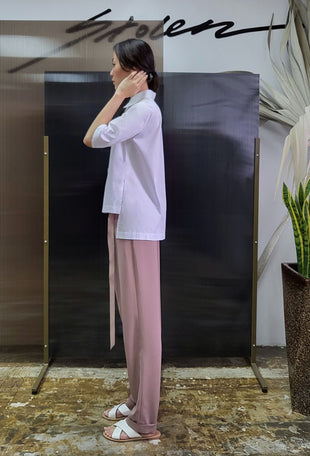 WHITE 017